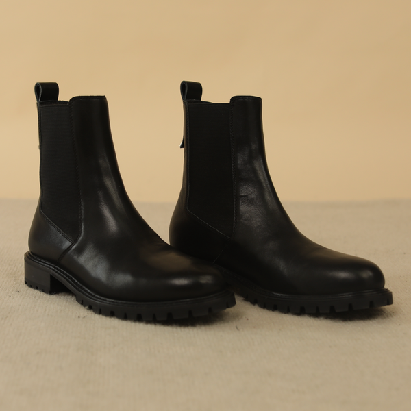 Serena Black Leather Chunky Chelsea Boot
